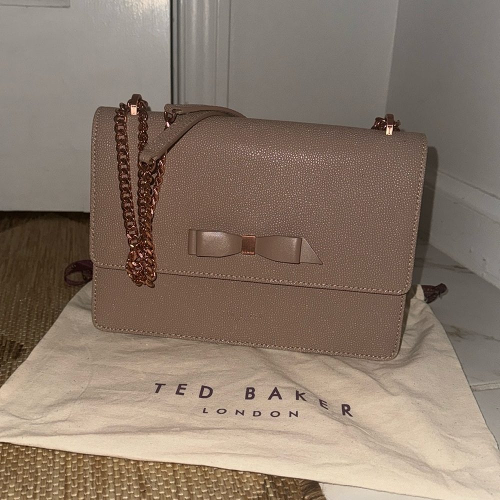 Beautiful light taupe/pink handbag Ted baker London